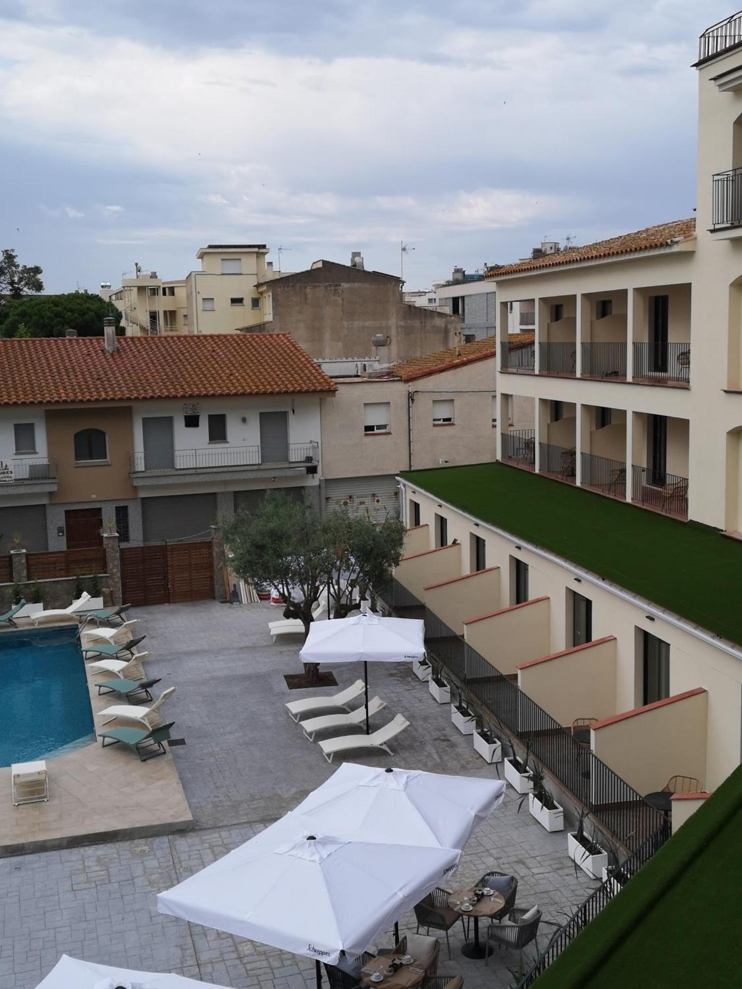 Hotel Coral Boutique By Gaiarooms L'Estartit Exterior photo